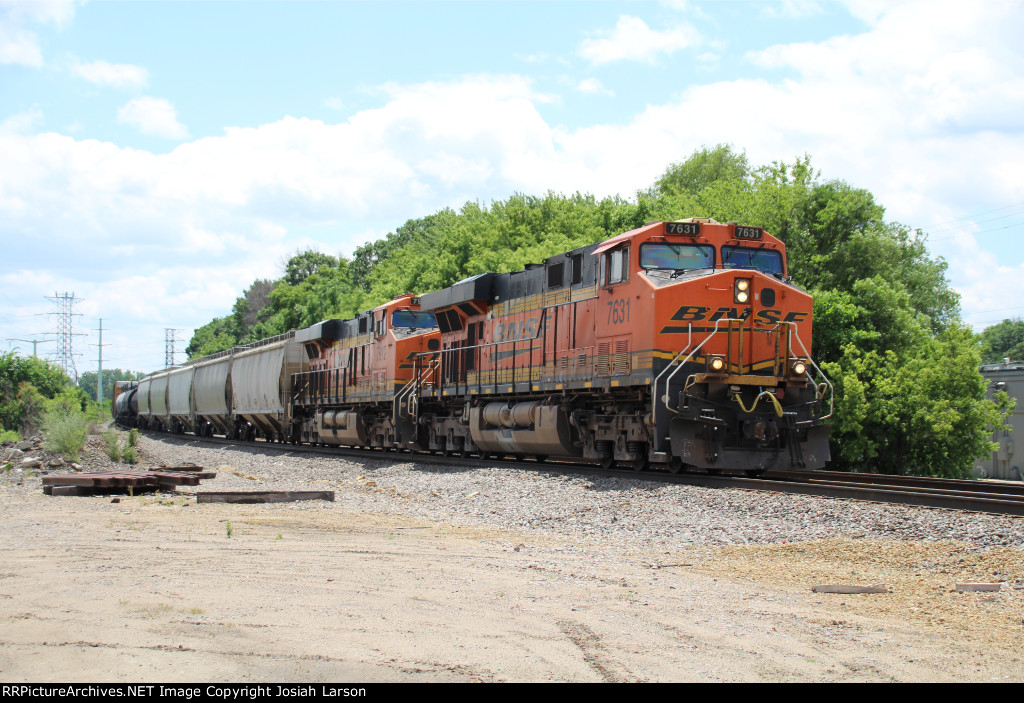 BNSF 7631 West